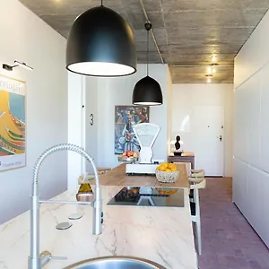 Gasthof Columbano - Boutique Ensuites, Cokitchen & Parking, Lissabon