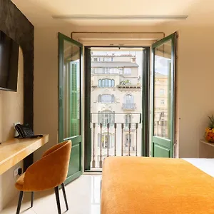 https://cosmo-apartments-rambla-catalunya.catalonia-hotels.com